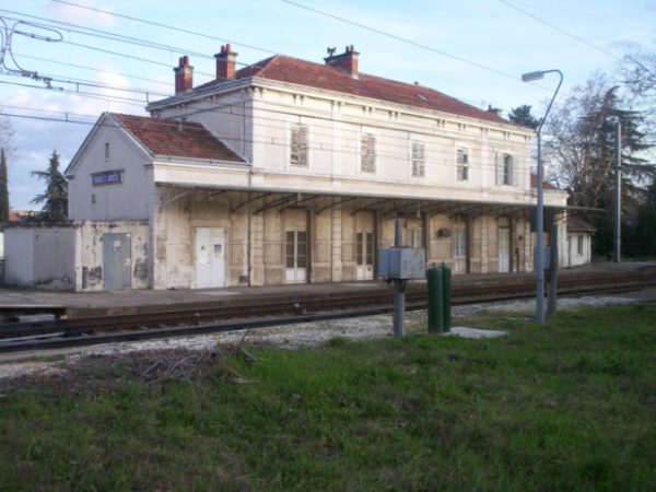 La gare du Teil (Ardèche) sera-t-elle desservie un jour ?